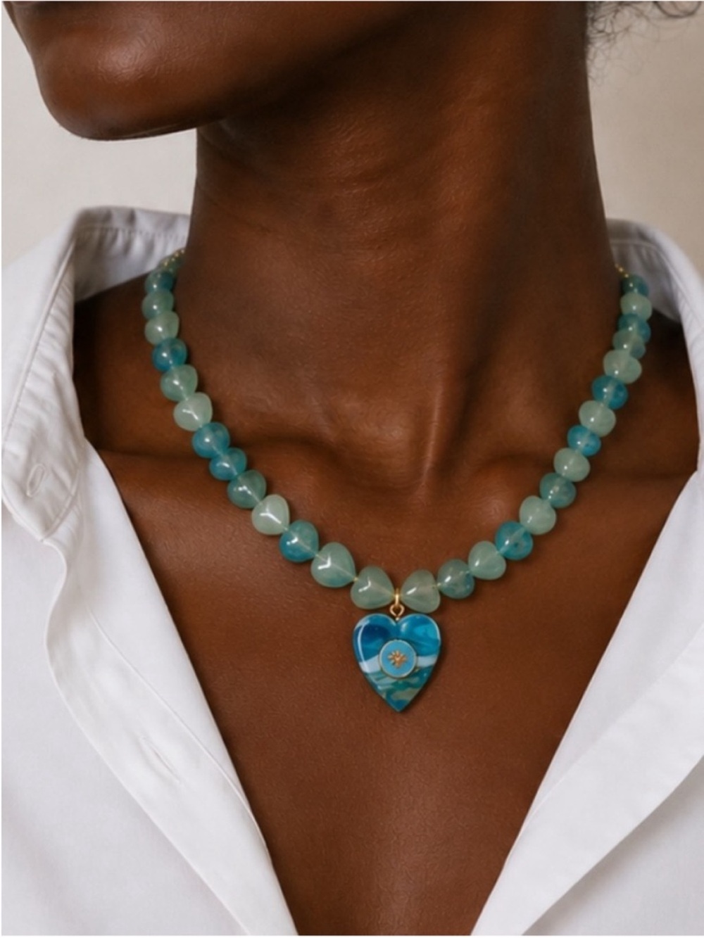 New! Coastal Preppy Marbled Beaded Heart Dopamine Necklace NWOT 1033